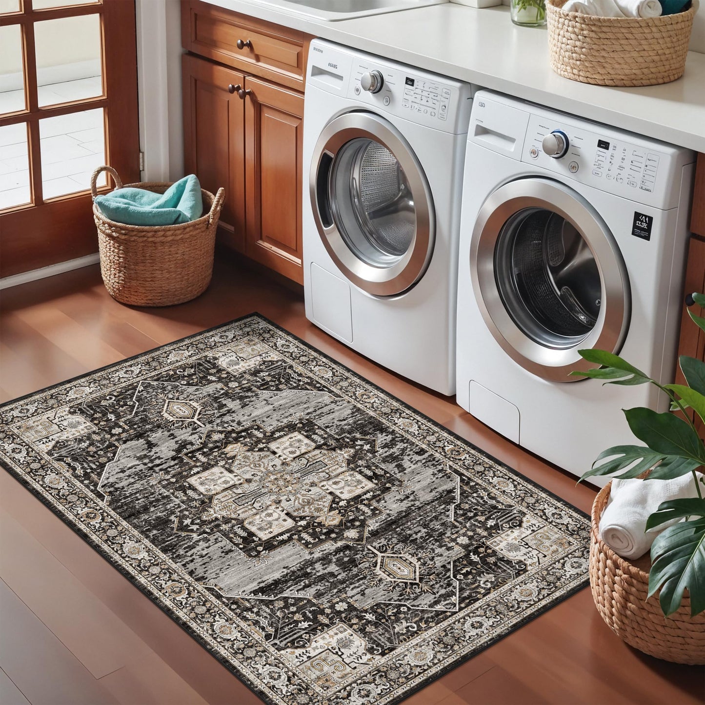 RUUGME Black Washable Entry Rug : 3x4 Rugs for Entryway Kitchen Bathroom Indoor - Soft Stain Resistant Carpets Distressed Floor Decor Mat 3x4 Black