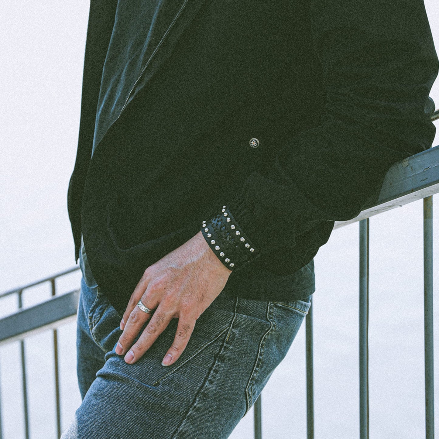 Eigso Punk Leather Studded Cuff Bracelet for Men Women Classic Vintage Nails Rivets Biker Wristband for Man Woman