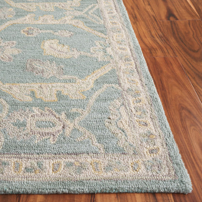 SAFAVIEH Area Rug 6x9 - Blossom Collection - Light Blue & Beige, Handmade Wool, Ideal for Living Room, Bedroom, Dining Space (BLM701L)