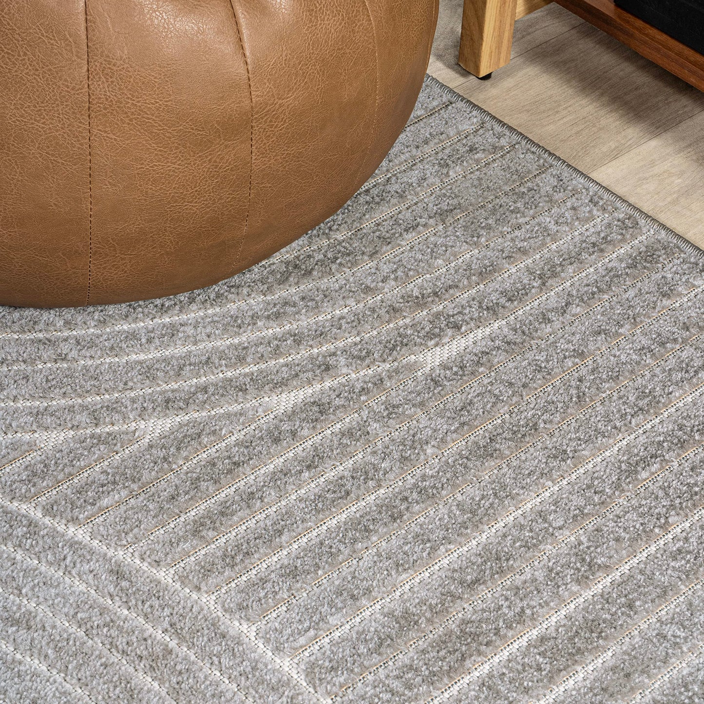JONATHAN Y Hallie High-Low Curve Gray/Ivory 6x6 Square Indoor/Outdoor Area Rug, Minimalist, Pet Friendly, Non-Shedding, Stain Resistant, Hose-Washable for Backyard, Patio, Porch (SCN100A-6SQ)