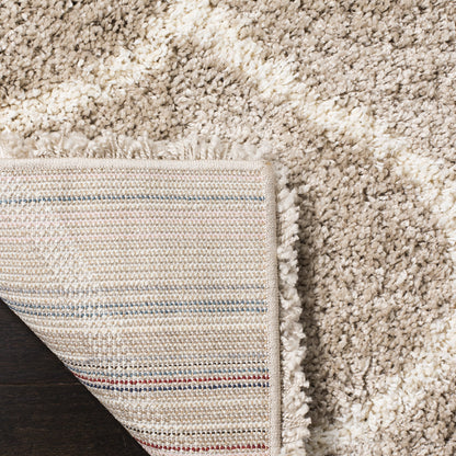 SAFAVIEH Hudson Shag Collection Area Rug - 6' x 9', Beige & Ivory, Moroccan Ogee Trellis Design, Non-Shedding & Easy Care, 2-inch Thick Ideal for High Traffic Areas in Living Room, Bedroom (SGH280S)
