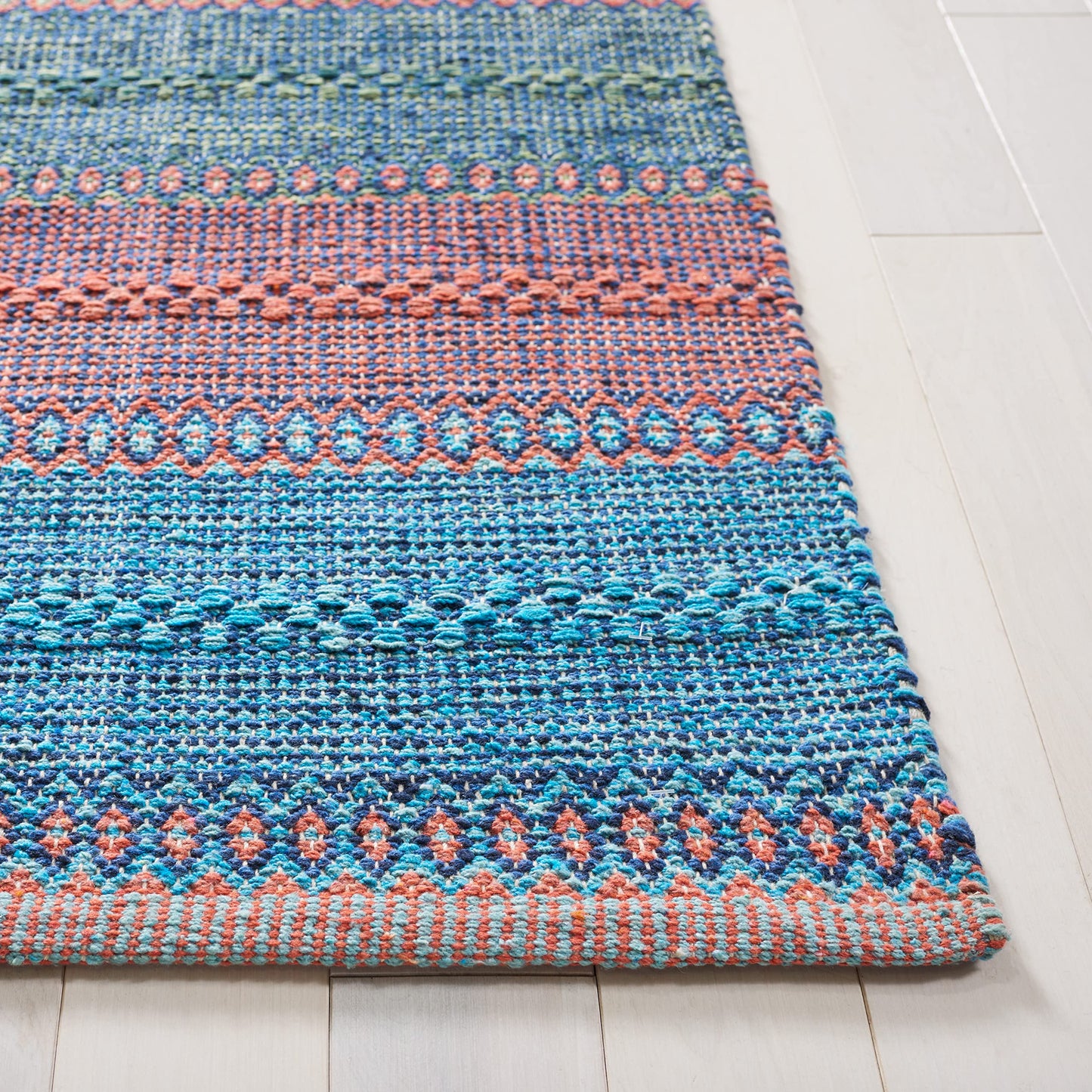 SAFAVIEH Montauk Collection Area Rug - 6' Square, Blue & Orange, Handmade Flat Weave Boho Stripe Cotton, Ideal for High Traffic Areas in Living Room, Bedroom (MTK851N)