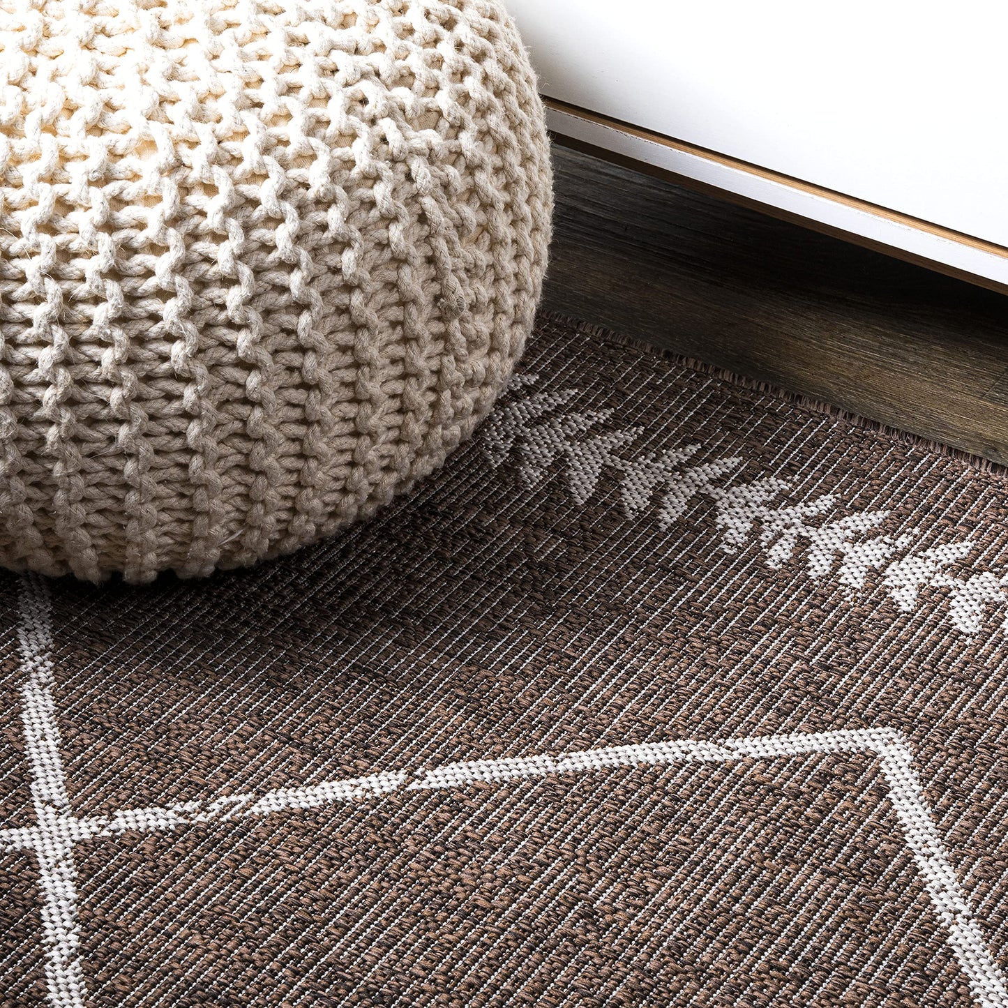 JONATHAN Y Tribal Diamond Trellis Indoor Outdoor Runner Rug 2X10 Brown/Beige, Derya for Backyard, Patio, Porch, Easy-Cleaning, High Traffic, Pet-Friendly, Non-Shedding (SMB129B-210)