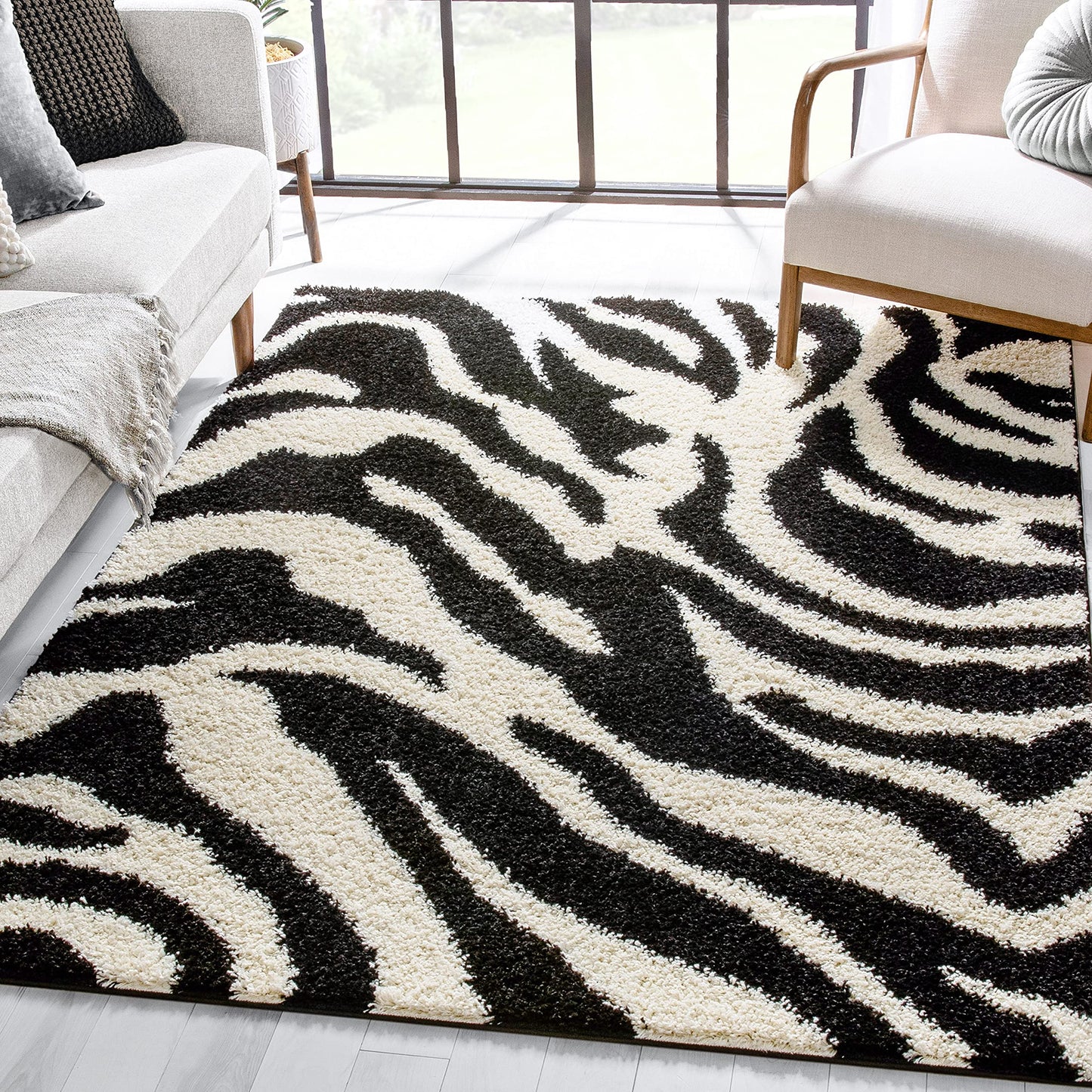 ruglots Modern Animal Print Area Rug Shag Zebra Black & Ivory Plush Easy Care Thick Soft Plush Living Room,3 ft 3 in x 5 ft 3 in