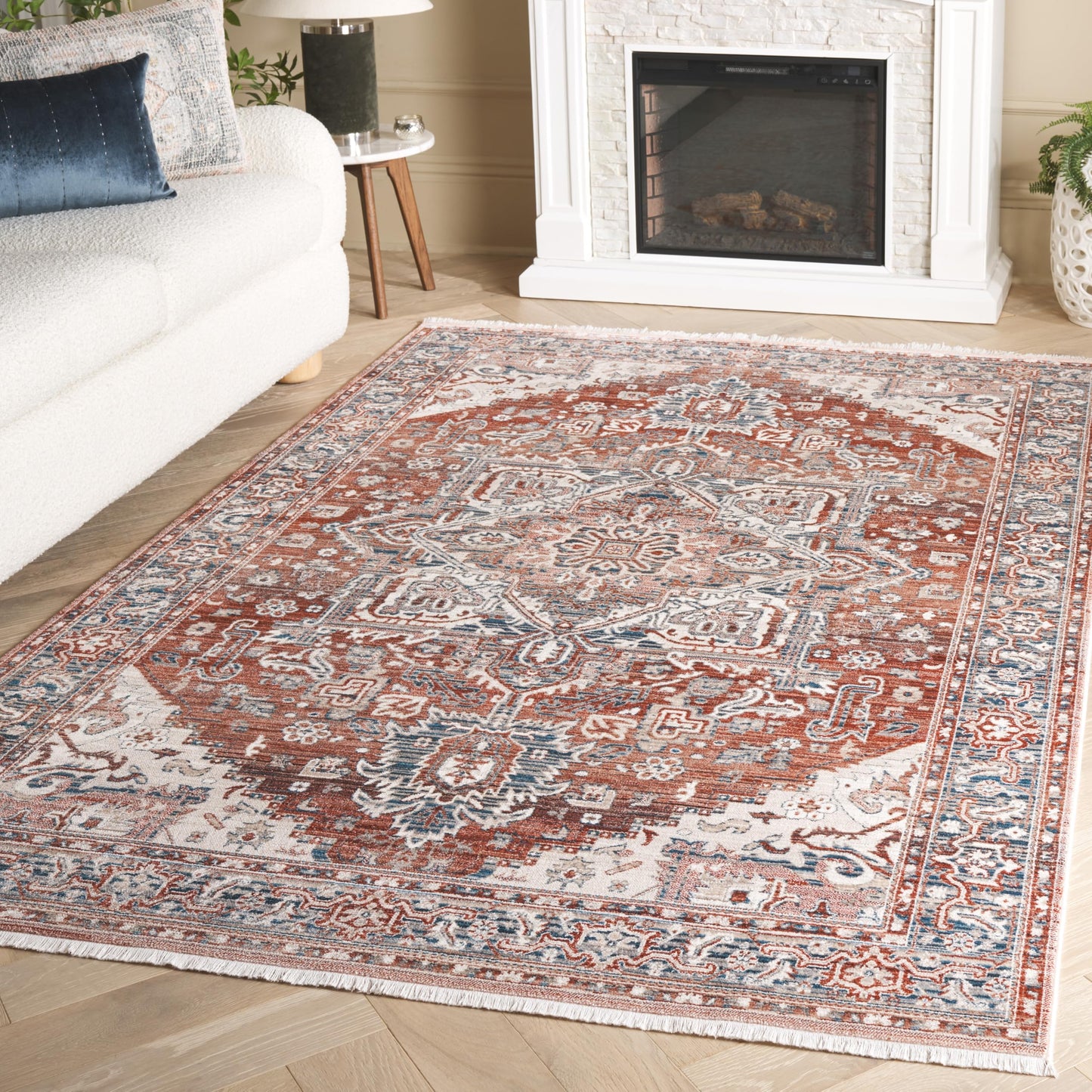 SAFAVIEH Persian Collection Area Rug - 5' x 7'6", Rust & Navy, Traditional Oriental Medallion Design, Non-Shedding & Easy Care, Ideal for High Traffic Areas in Living Room, Bedroom (VTP426P)