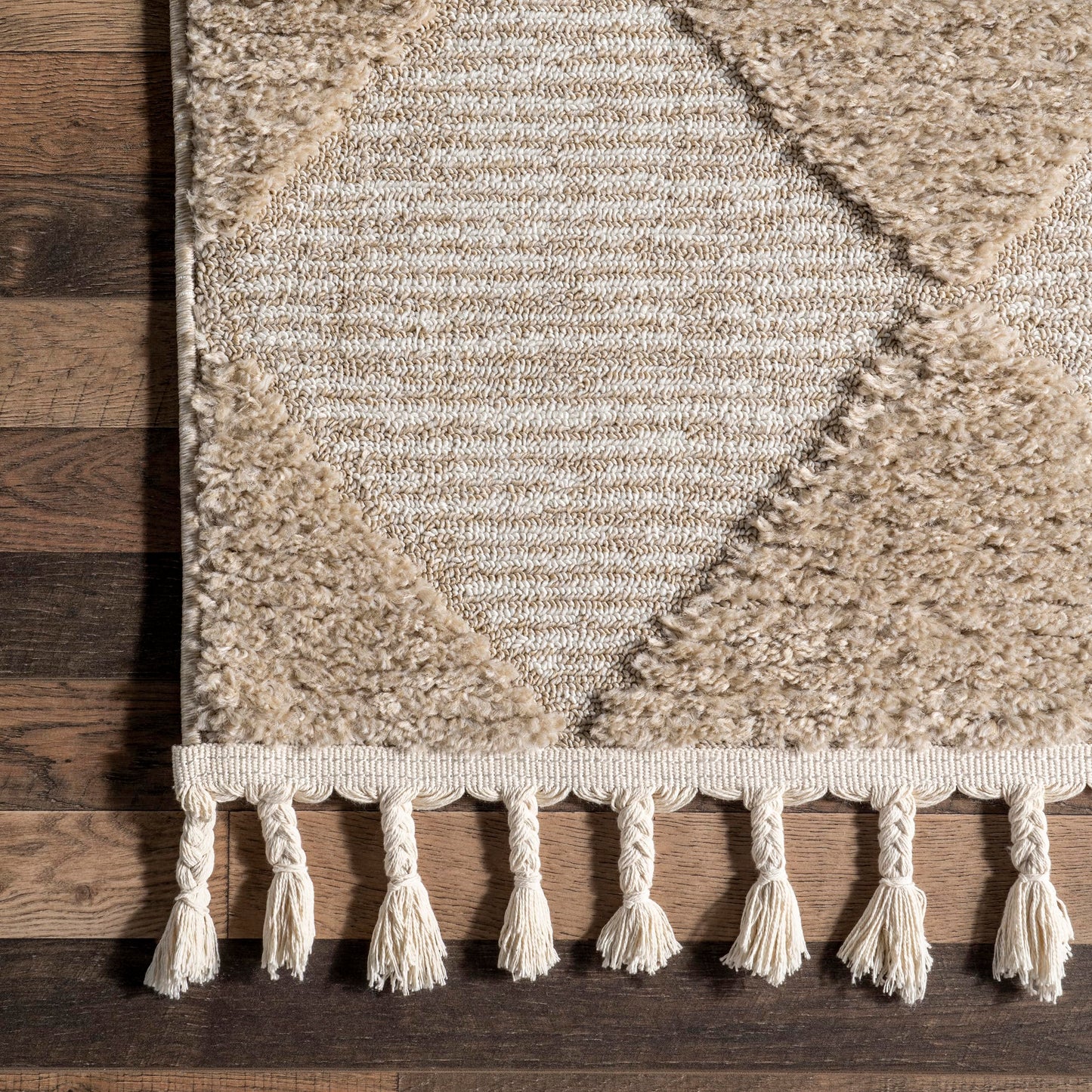 Nuloom Marissa Beige/Ivory, 6'7" x 9', Diamond, Tassel, Soft and Cozy, High Traffic, Stain Resistant, Easy Clean, Durable Area Rug for Bedroom, Living Room, Dining Space, Den, Foyer, Entryway