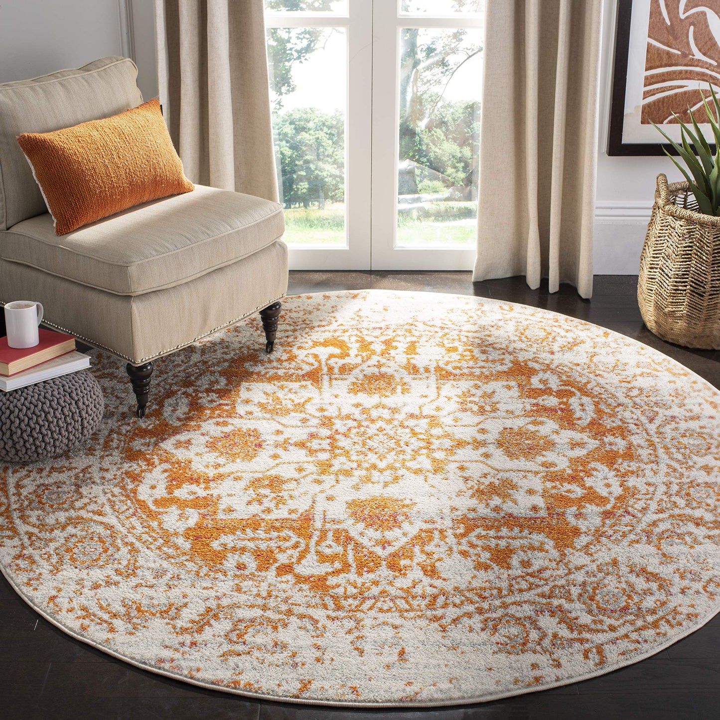 SAFAVIEH Madison Collection Area Rug - 6'7" Round, Orange & Ivory, Snowflake Medallion Distressed Design, Non-Shedding & Easy Care, Ideal for High Traffic Areas in Living Room, Bedroom (MAD603P)