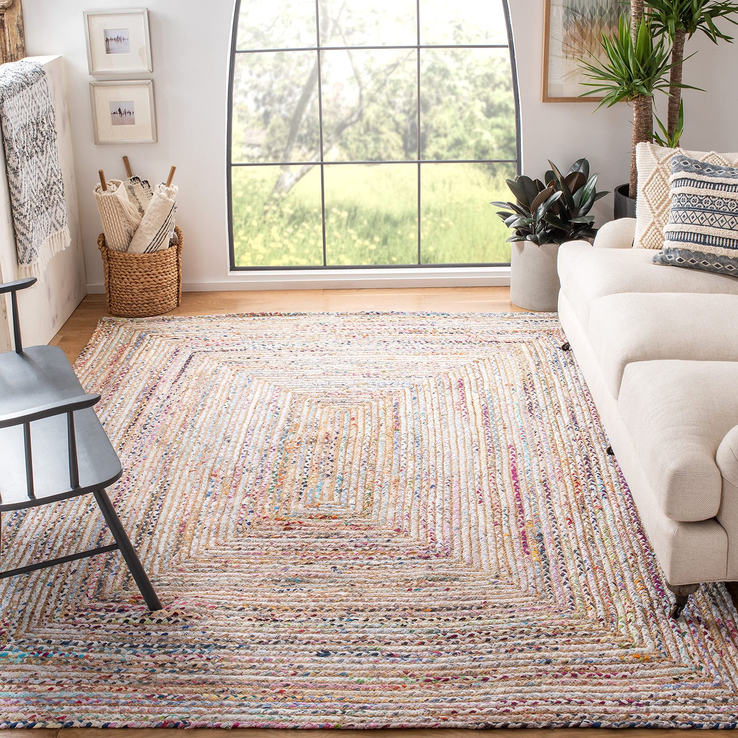 SAFAVIEH Area Rug 6' Square - Cape Cod Collection - Beige & Multi, Handmade Jute & Cotton, Woven Braided Design (CAP202B)