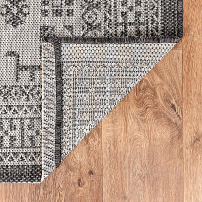 Keen Home Design Terrace Outdoor Area Rug - 46"x67" Washable Indoor/Outdoor Rug for Patio, Kitchen, Balcony, Beach, Garden, Deck and Porch, Size: 3'10" x 5'7", Force Black