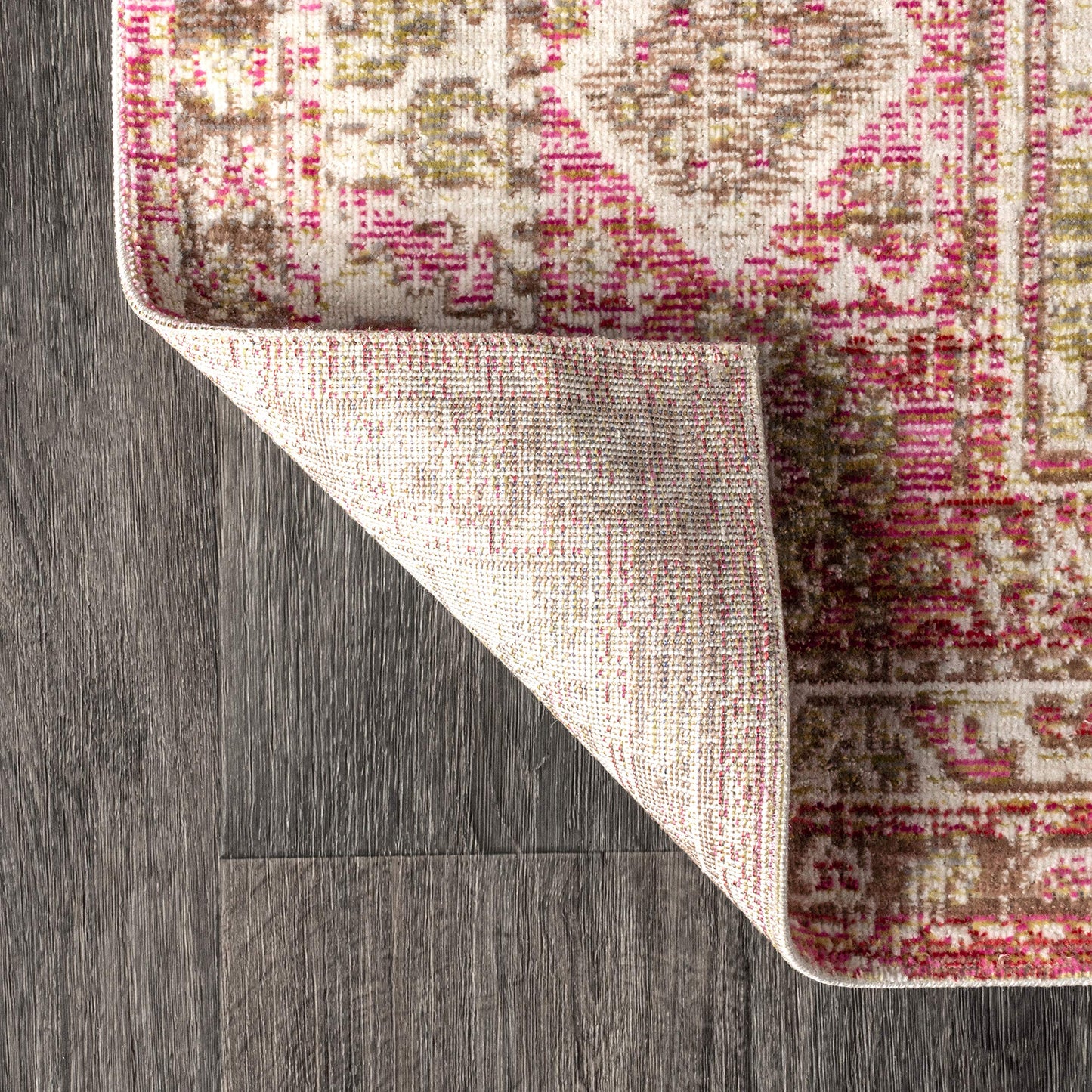JONATHAN Y Darija Ornate Geometric Medallion Pink Indoor Area Rug, 4x6, Transitional, Traditional, Easy-Cleaning for Living Room, Bedroom, Kitchen, Pet Friendly, Non-Shedding (MDP308B-4)