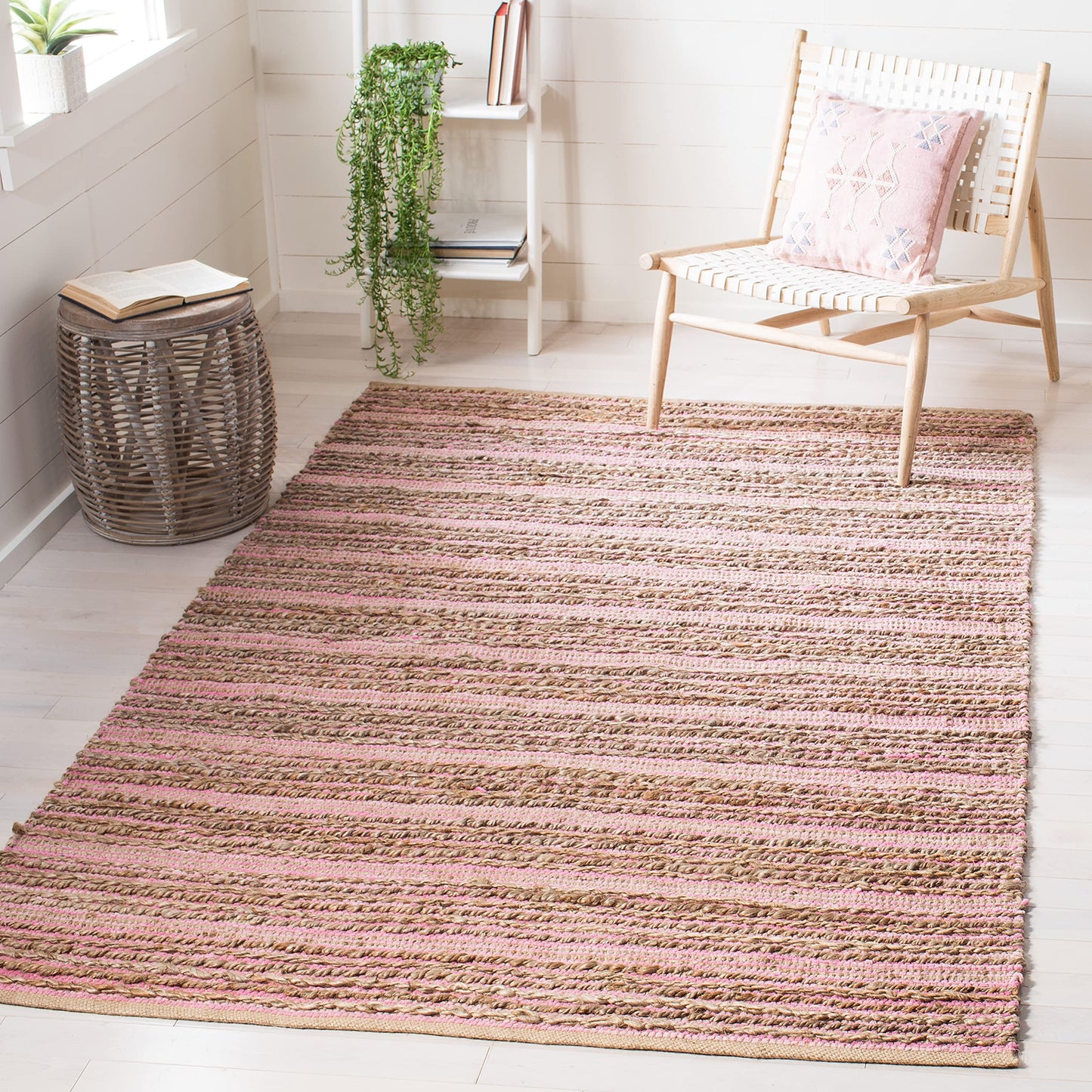 SAFAVIEH Cape Cod Collection Accent Rug - 4' x 6', Light Pink, Handmade Flat Weave Jute, Ideal for High Traffic Areas in Entryway, Living Room, Bedroom (CAP851E)