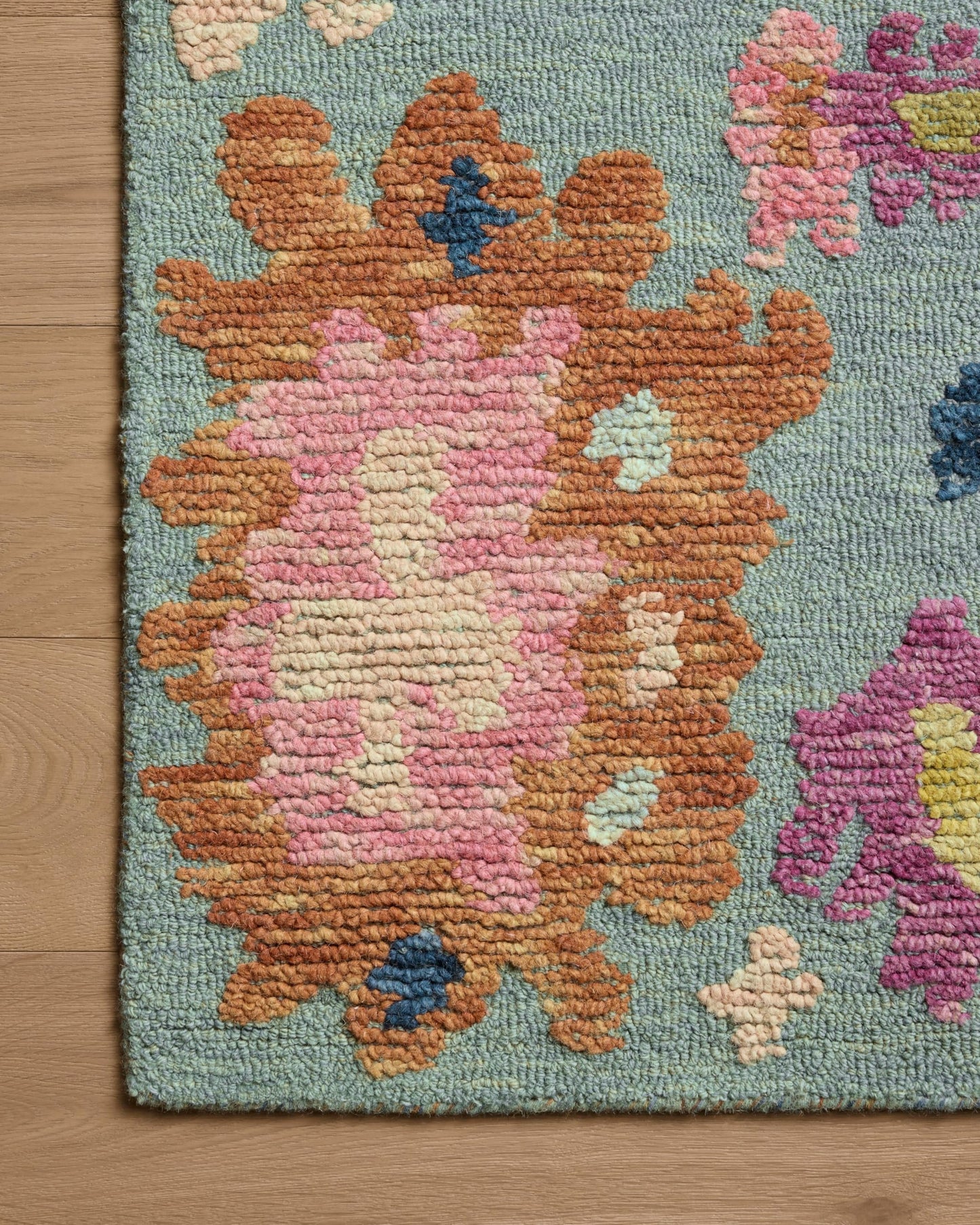 Loloi Tilly Collection TIL-01 Spa/Multi 7'-9" x 9'-9" Area Rug