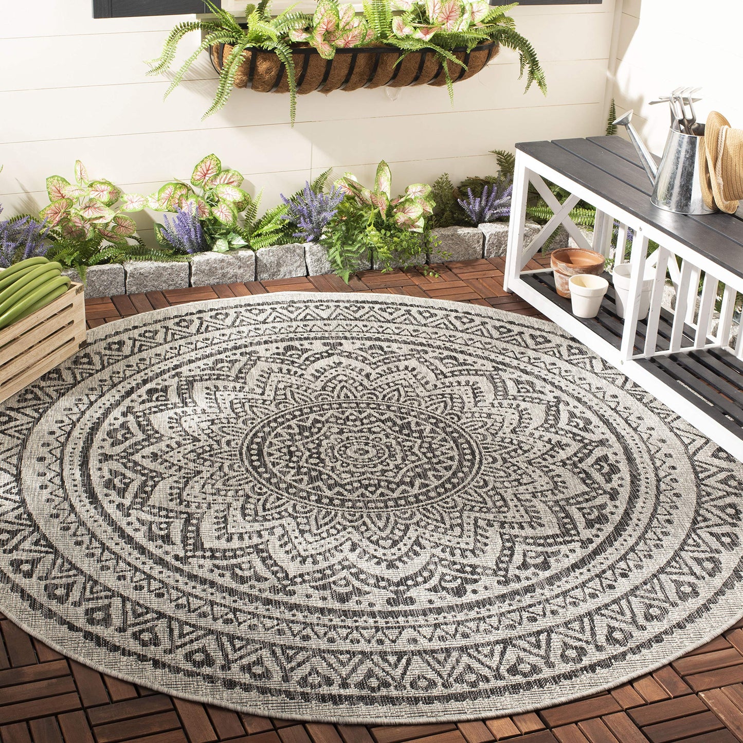 SAFAVIEH Courtyard Collection 6'7" Round Light Grey/Black CY8734 Indoor/ Outdoor Waterproof Easy Cleaning Patio Backyard Mudroom Area Rug