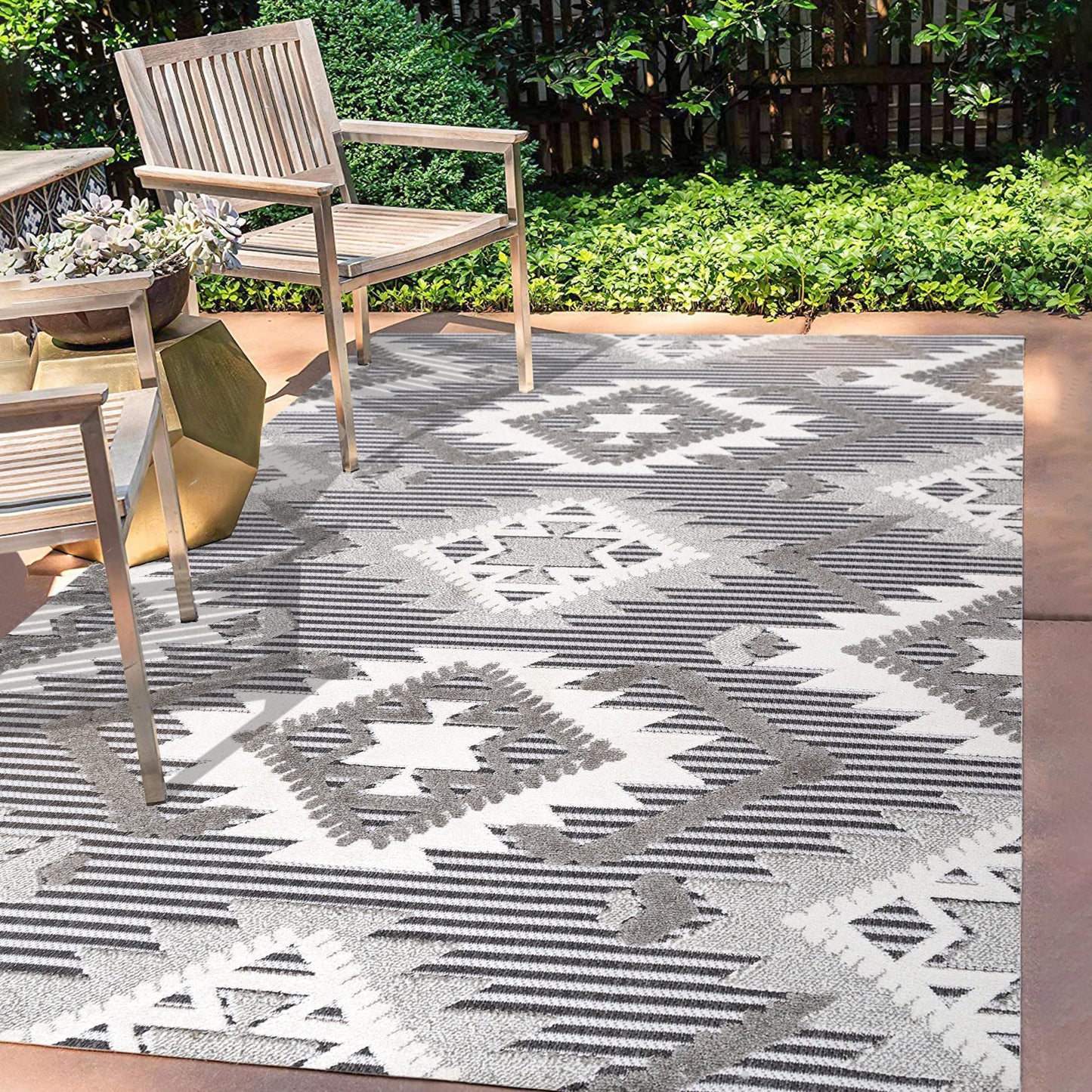 JONATHAN Y Neutral Diamond Kilim Indoor Outdoor Area Rug 3X5 Gray/White/Black, Sumak High-Low Pile for Backyard, Patio, Porch, Easy-Cleaning, High Traffic, Pet-Friendly, Non-Shedding (SBH107B-3)