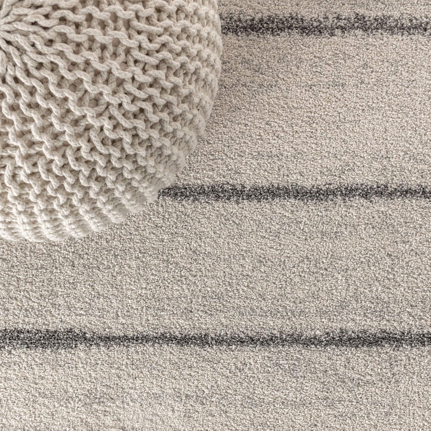 JONATHAN Y Williamsburg Minimalist Stripe Cream/Gray Indoor Area Rug, 8x10, Contemporary, Modern, Easy-Cleaning for Living Room, Bedroom, Kitchen, Pet Friendly, Non-Shedding (MOH201A-8)