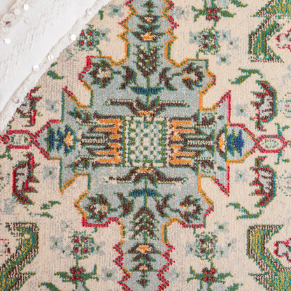 SAFAVIEH Madison Collection Area Rug - 6' x 9', Green & Aqua, Boho Medallion Distressed Design, Non-Shedding & Easy Care, Ideal for High Traffic Areas in Living Room, Bedroom, Dining (MAD452Y-6)