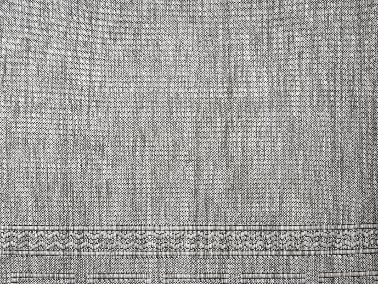 RUGGERRUGS Diana Textured Foldable Gray Indoor Outdoor Rug, 5x7, Weather Resistant, Easy Clean, UV Resistant, Modern Bordered Patio Carpet for Porch, Deck, Backyard, Living Room (5' x 7', Gray)