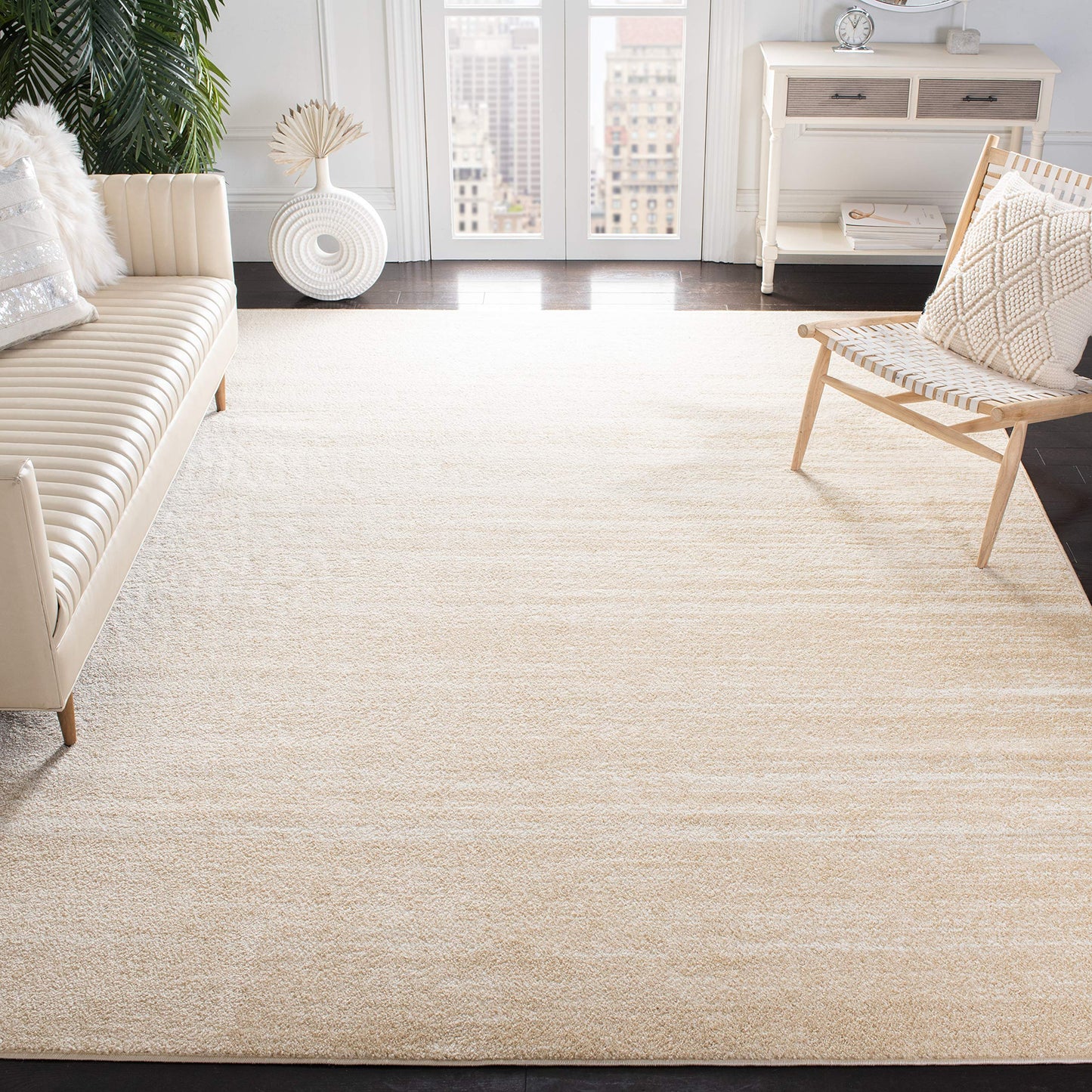 SAFAVIEH Area Rug 11x15 - Adirondack Collection - Large - Champagne & Cream, Modern Ombre Design, Non Shedding & Easy to Clean, Ideal for Living Room, Bedroom, Office, Dining Space (ADR113W)