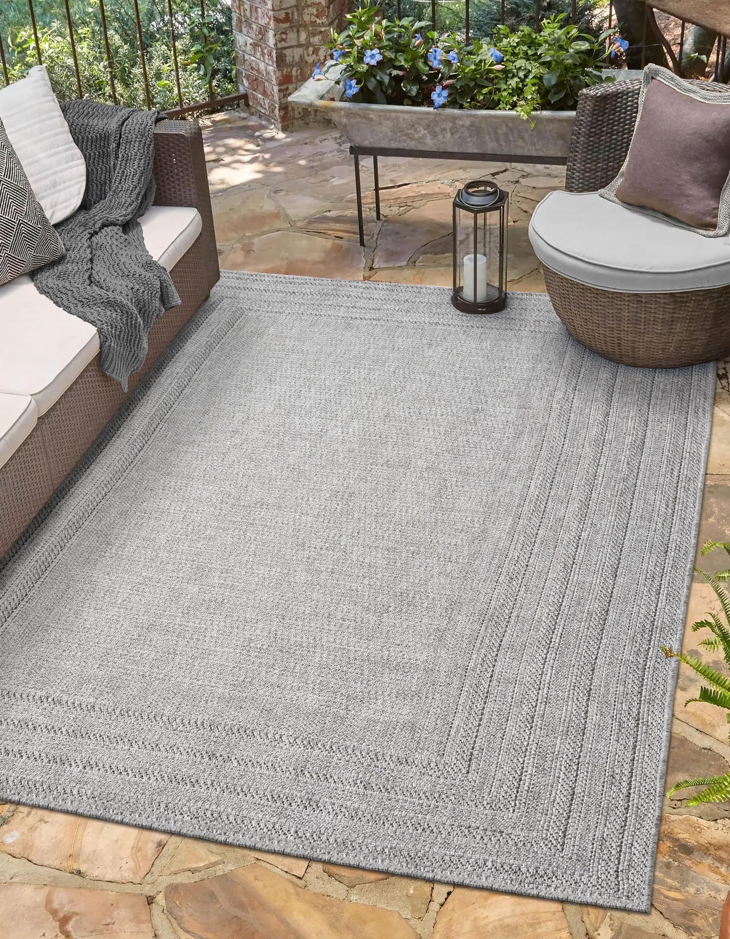 RUGGERRUGS Berry Easy Jute Indoor Outdoor Rug, 5x7 Neutral Bordered Jute Look, Weather Resistant, Easy Care, Lightweight Outdoor Farmhouse Carpet for Patio, Porch, Living Room (5' x 7', Gray)
