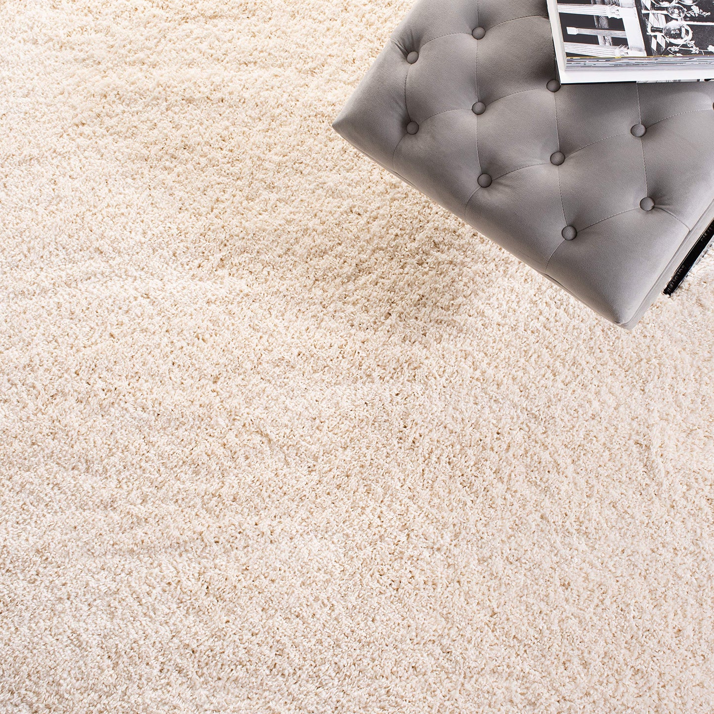 SAFAVIEH Area Rug 4x6 - California Shag Collection - Ivory, Non-Shedding & Easy to Clean, Ultra Plush Thick Pile, Ideal for Living Room, Bedroom, Dining Space (SG151-1212)
