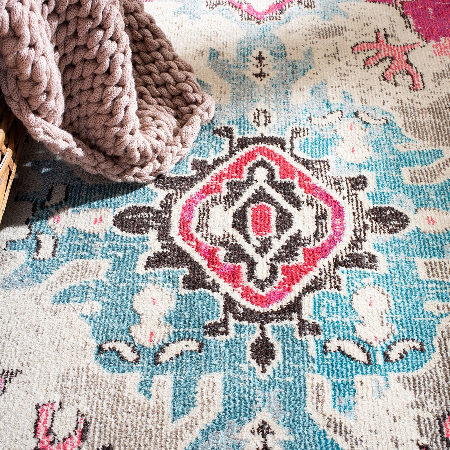 SAFAVIEH Monaco Collection Area Rug - 5' Square, Pink & Multi, Non-Shedding & Easy to Clean, Distressed Medallion Design, Ideal for Living Room, Bedroom, Dining Space (MNC243D)