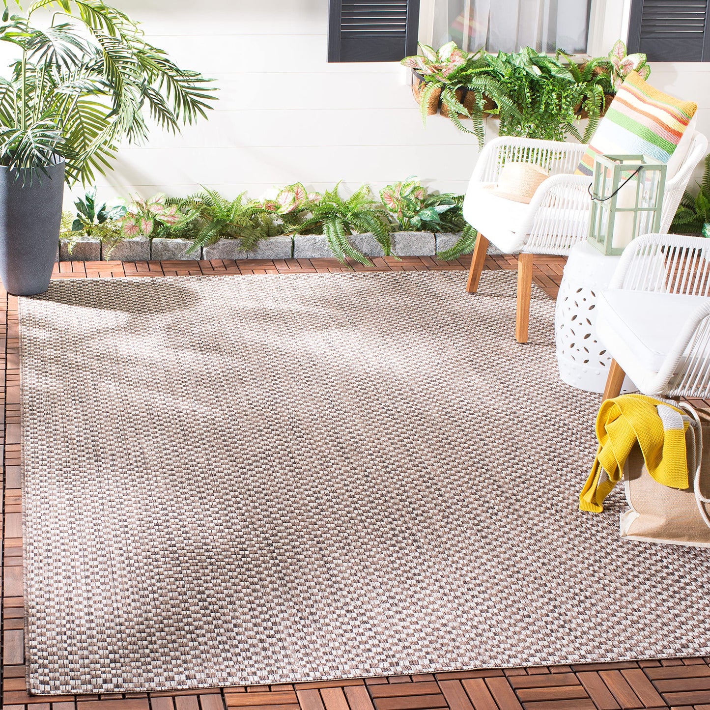 SAFAVIEH Washable Rug Outdoor Courtyard Collection - 2'7" x 5', Light Brown & Light Grey, Non-Shedding & Easy Cleaning, Ideal for Patio, Backyard, Mudroom (CY8653-36321)