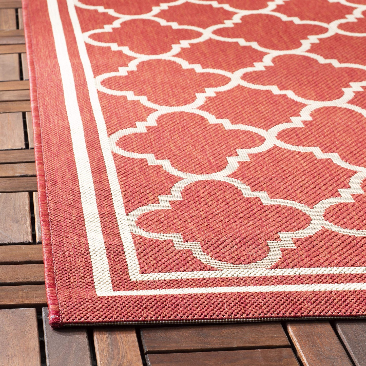 SAFAVIEH Washable Rug Outdoor Courtyard Collection - 4' x 5'7", Red & Bone, Non-Shedding & Easy Cleaning, Ideal for Patio, Backyard, Mudroom (CY6918-248)
