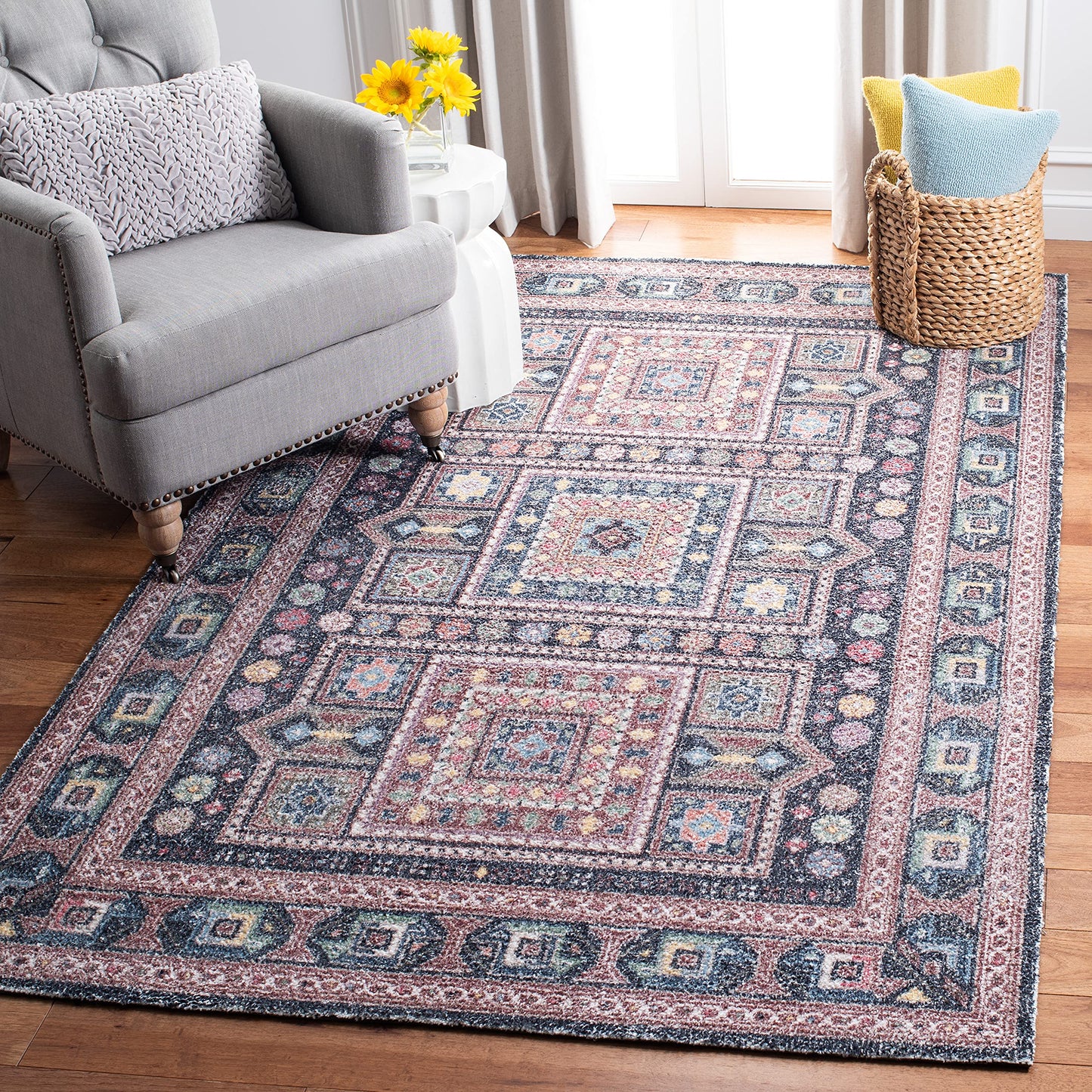 SAFAVIEH Classic Vintage Collection Area Rug - 5' x 8', Rust & Green, Handmade Boho Oriental Distressed, Ideal for High Traffic Areas in Living Room, Bedroom (CLV205P)
