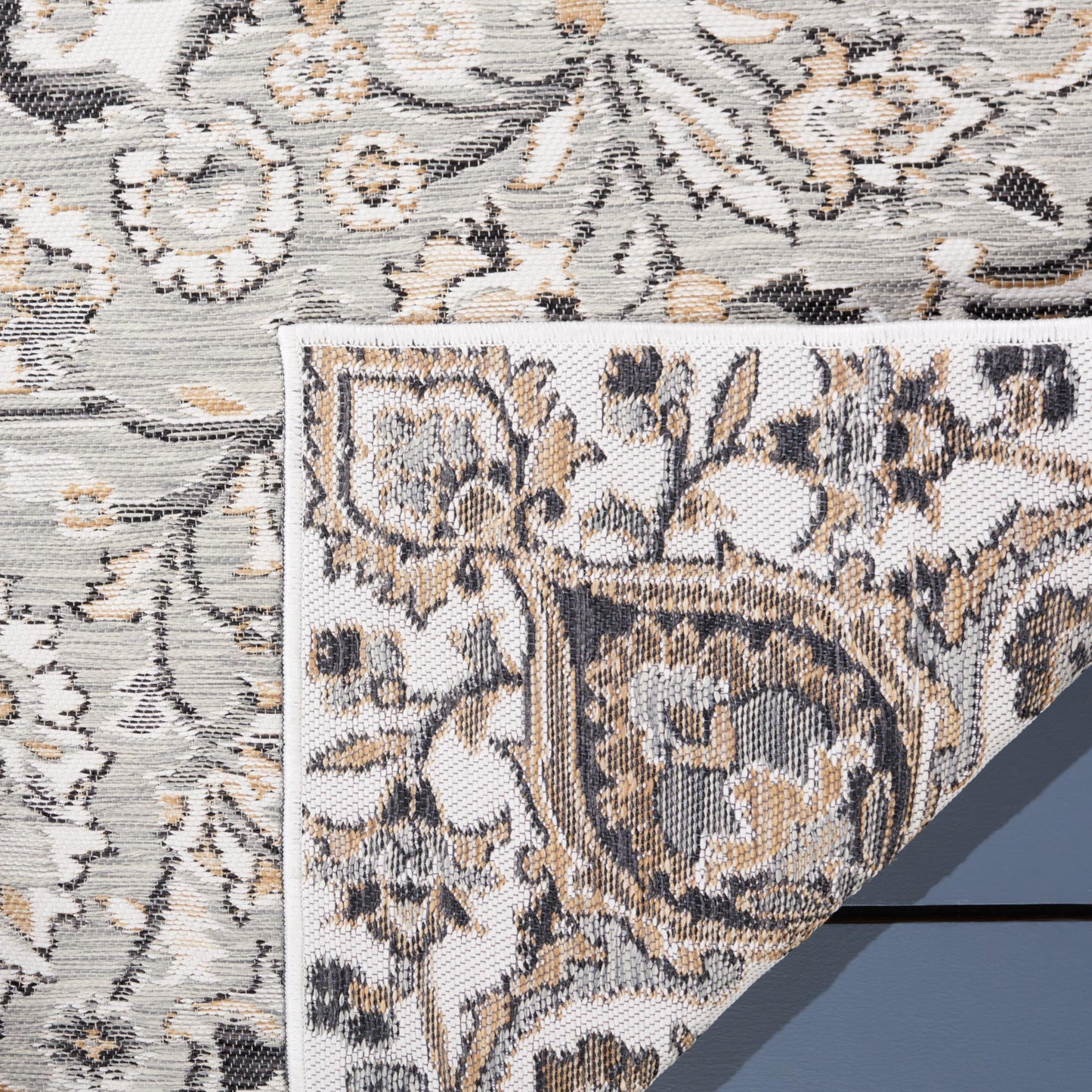 SAFAVIEH Washable Rug Outdoor Sunrise Collection - 5'3" x 7'7", Grey & Beige Black, Non-Shedding & Easy to Clean, Ideal for Patio, Backyard, Mudroom (SUN696F)