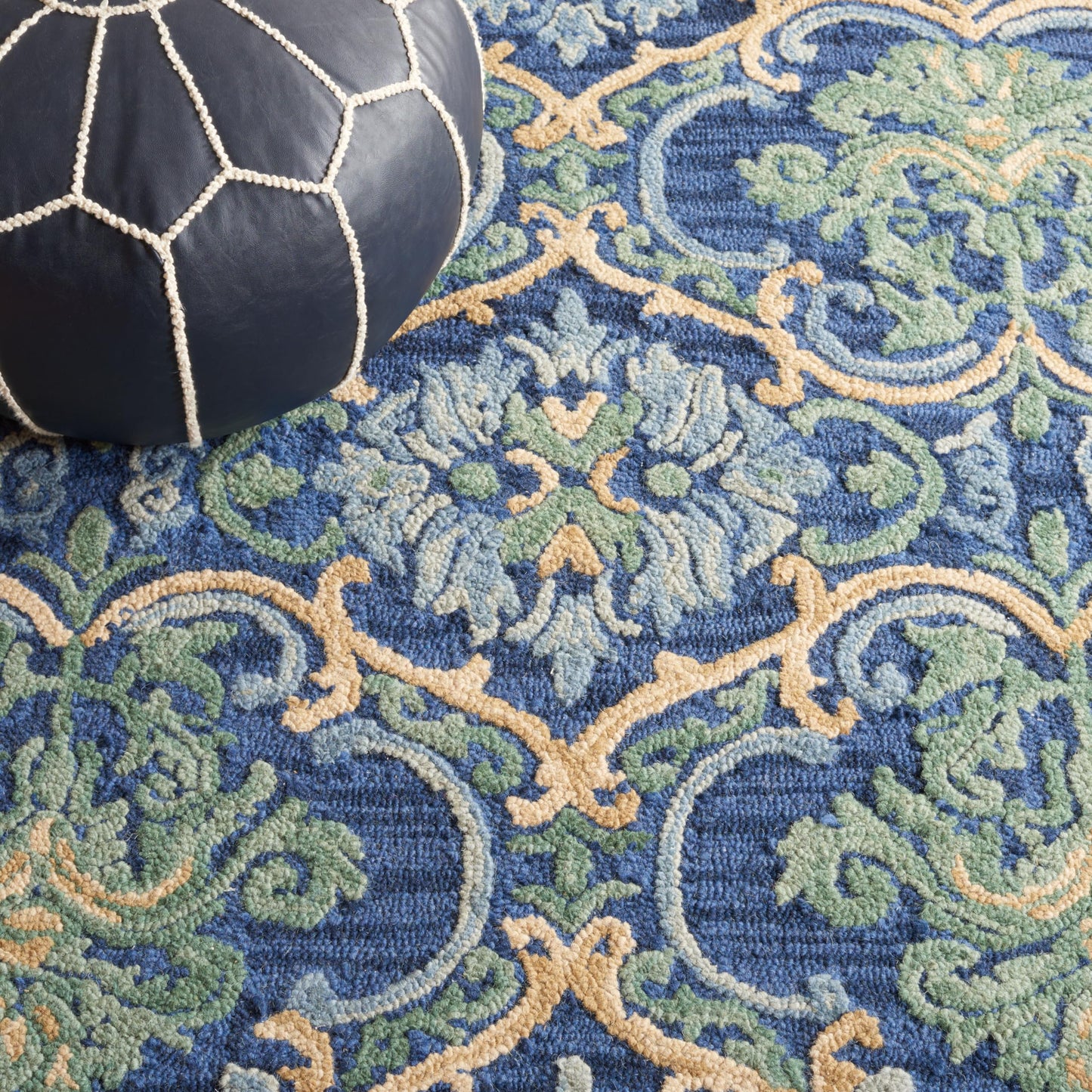 SAFAVIEH Blossom Collection 3' x 5' Navy / Green BLM422A Handmade Fringe Premium Wool Area Rug
