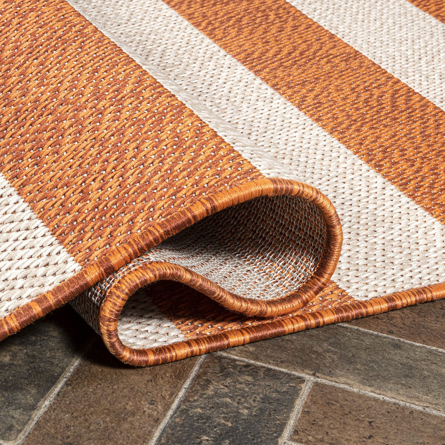 JONATHAN Y Two-Tone Wide Stripe Indoor Outdoor Runner Rug 2X8 Orange/Beige, Negril for Backyard, Patio, Porch, Easy-Cleaning, High Traffic, Pet-Friendly, Non-Shedding (SMB203A-28)