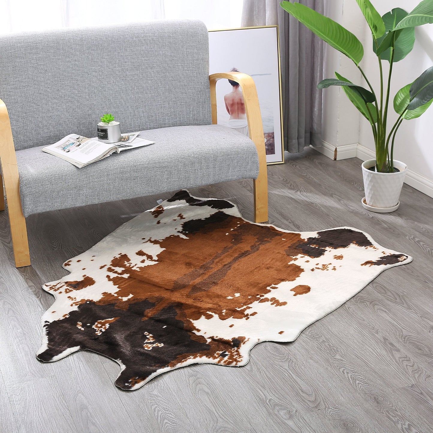 townssilk Cow Print Rug 4.1x4.5 Feet Faux Cow Hide Rug Animal Printed Area Rug Carpet for Home