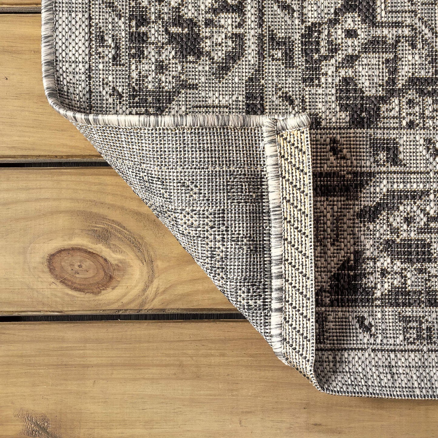 JONATHAN Y Boho Medallion Indoor Outdoor Area Rug 3X5 Gray/Black, Rozetta Textured Weave for Backyard, Patio, Porch, Easy-Cleaning, High Traffic, Pet-Friendly, Non-Shedding (SMB102D-3)