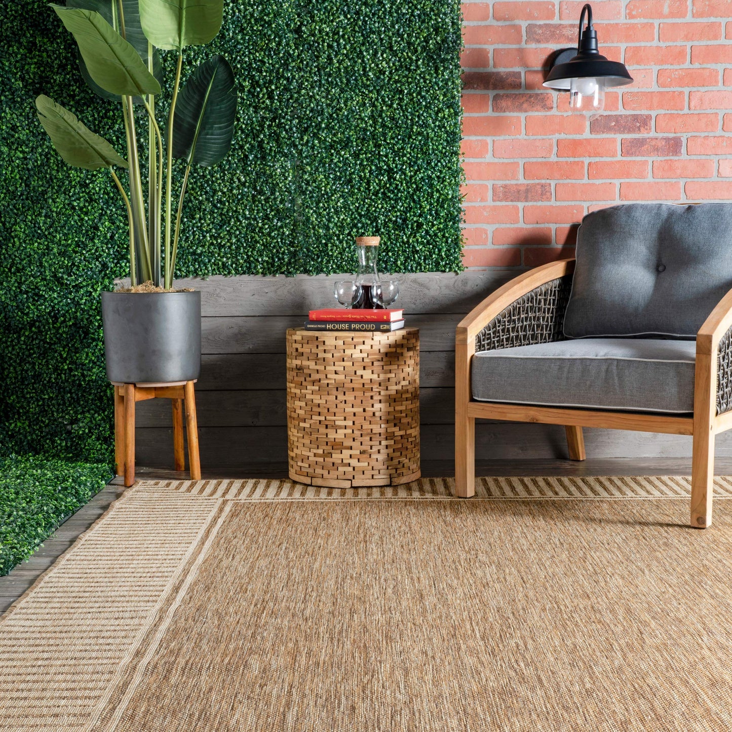 Nuloom Asha Light Brown/Ivory, 4' x 6', Casual, Striped Border, Soft and Cozy, High Traffic, Easy Clean, Durable Area Rug for Indoor/Outdoor Patio, Deck, Porch, Garden, Courtyard