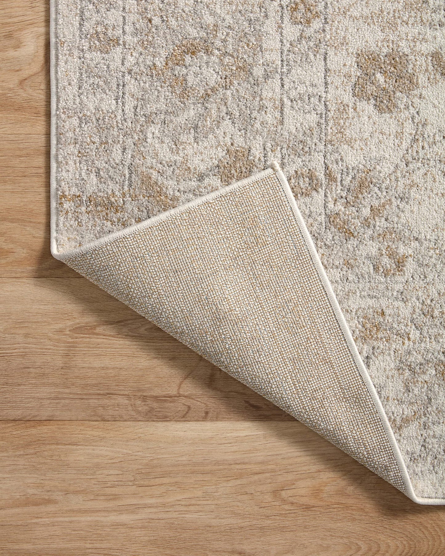 Loloi Odette Collection ODT-03 Ivory/Beige 5'-3" x 7'-9" Area Rug