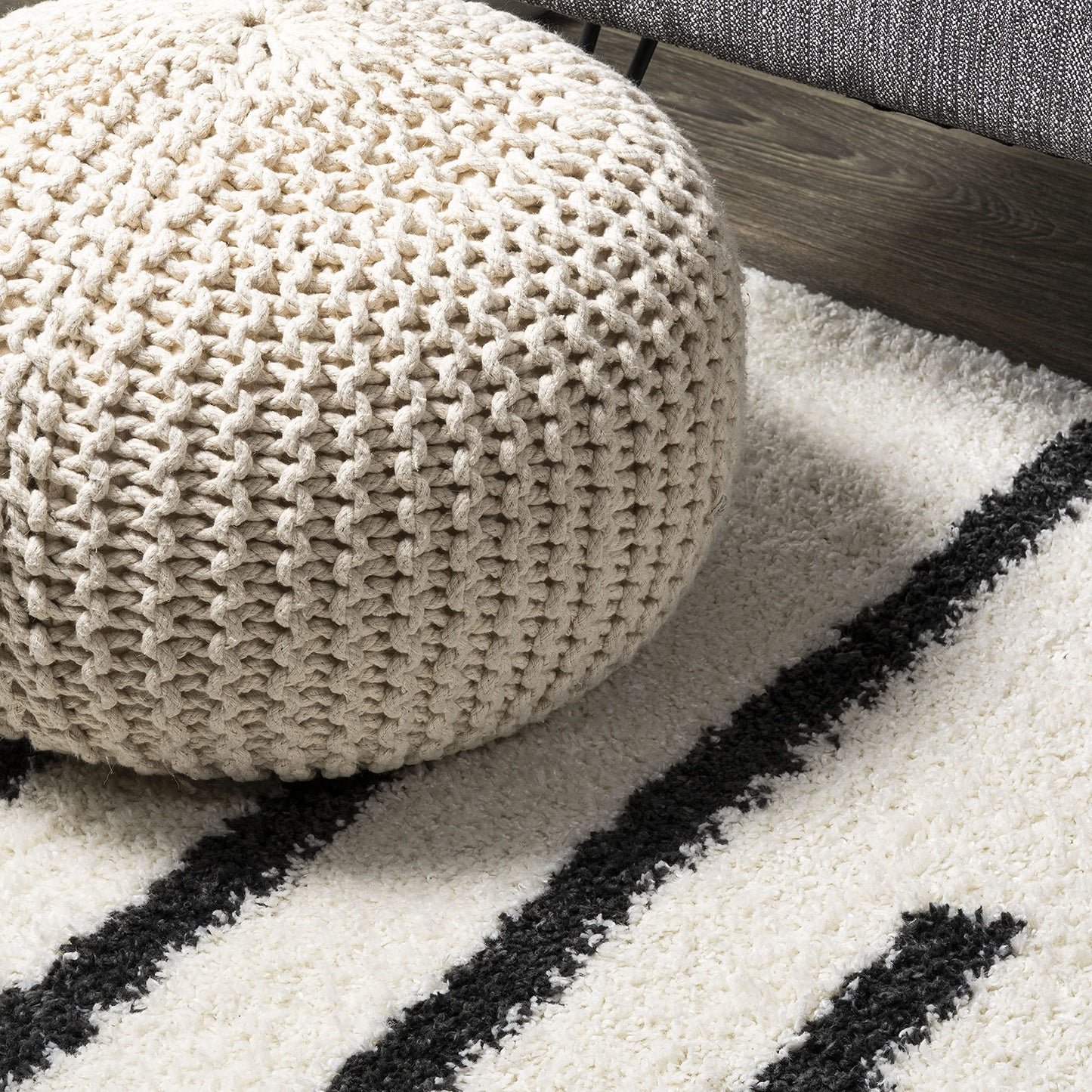 JONATHAN Y Alaro Berber Stripe Shag White/Gray Runner Rug, 2x10, Bohemian, Contemporary, Easy-Cleaning for Living Room, Bedroom, Kitchen, Pet Friendly, Non-Shedding (MOH402A-210)