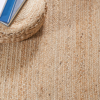 SAFAVIEH Natural Fiber Collection Area Rug - 6' x 9' Oval, Natural & Dark Grey, Handmade Jute, Ideal for High Traffic Areas in Living Room, Bedroom (NFB261F)