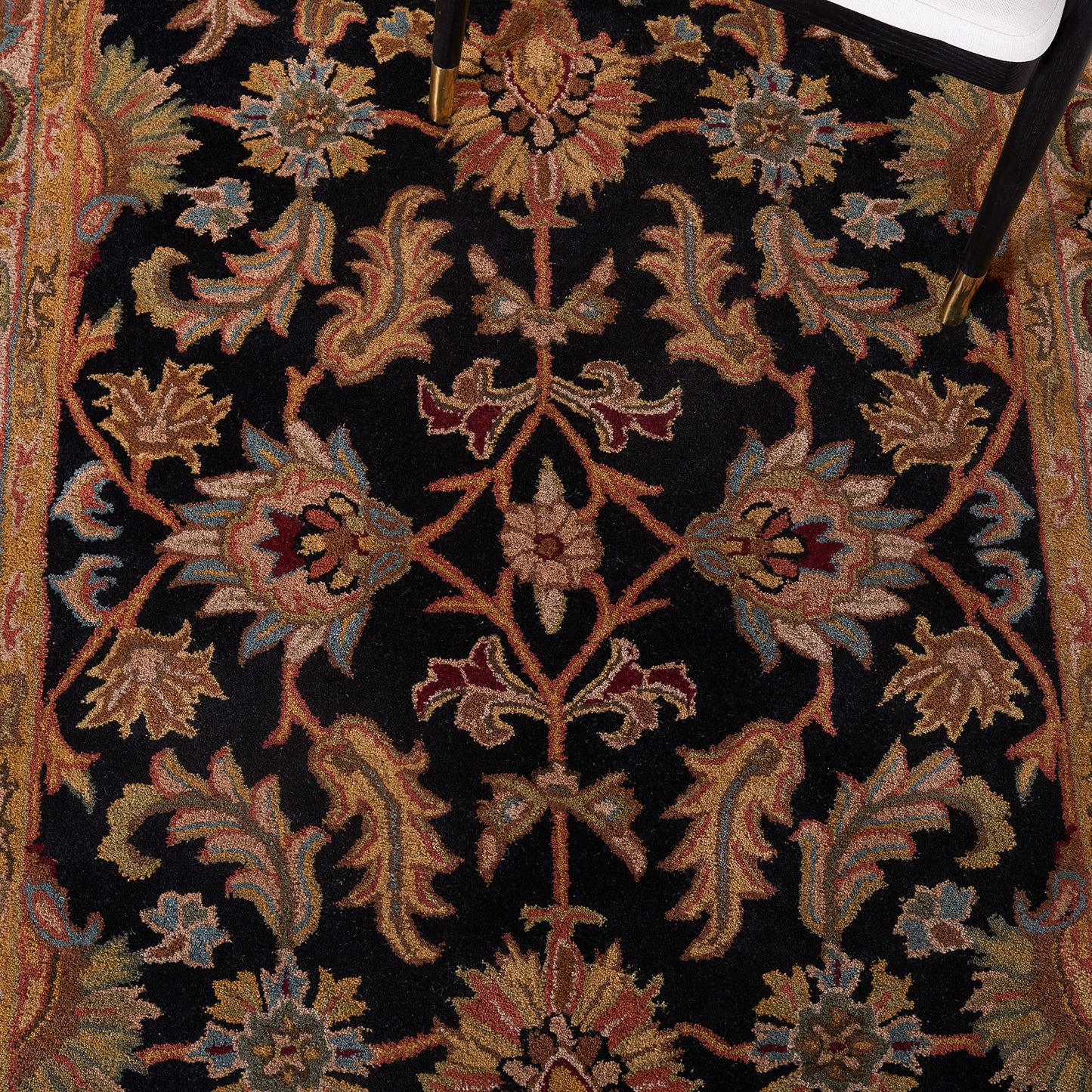 SAFAVIEH Heritage Collection Runner Rug - 2'3" x 8', Black & Beige, Handmade Traditional Oriental Wool, Ideal for High Traffic Areas in Living Room, Bedroom (HG628B)