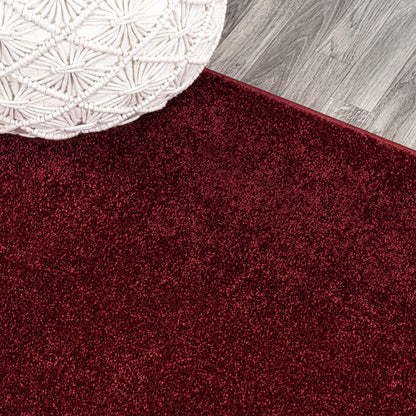 JONATHAN Y Haze Solid Low-Pile Dark Red Indoor Area Rug 4x6, Coastal,Bohemian,Minimalist,Classic, Easy-Cleaning for Living Room,Bedroom,Kitchen,Pet Friendly,Non-Shedding (SEU100Q-4)