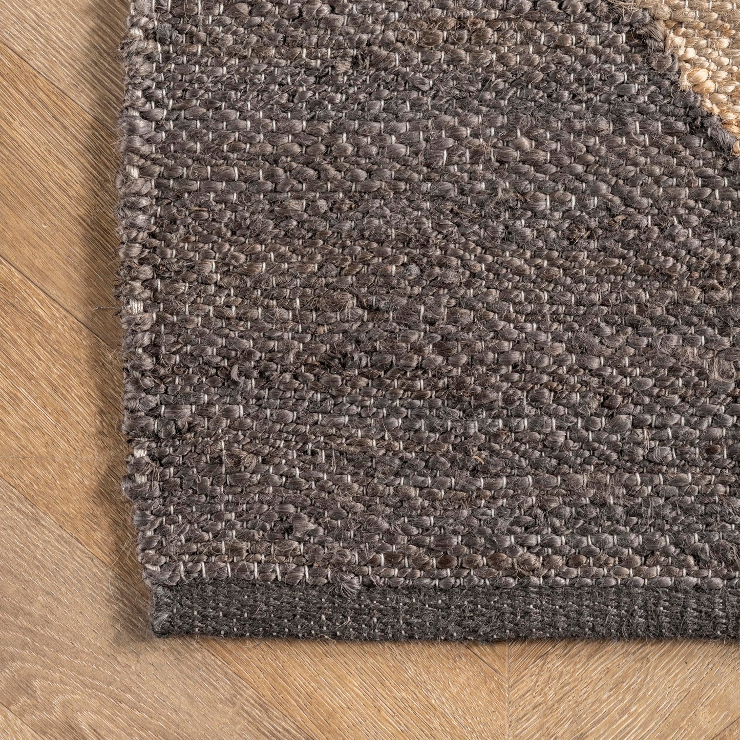 nuLOOM Pandora Diamond Jute Area Rug - 3' x 5' Black/Ivory Jute Accent Rug for Dining Room, Living Room, Entryway, Kitchen