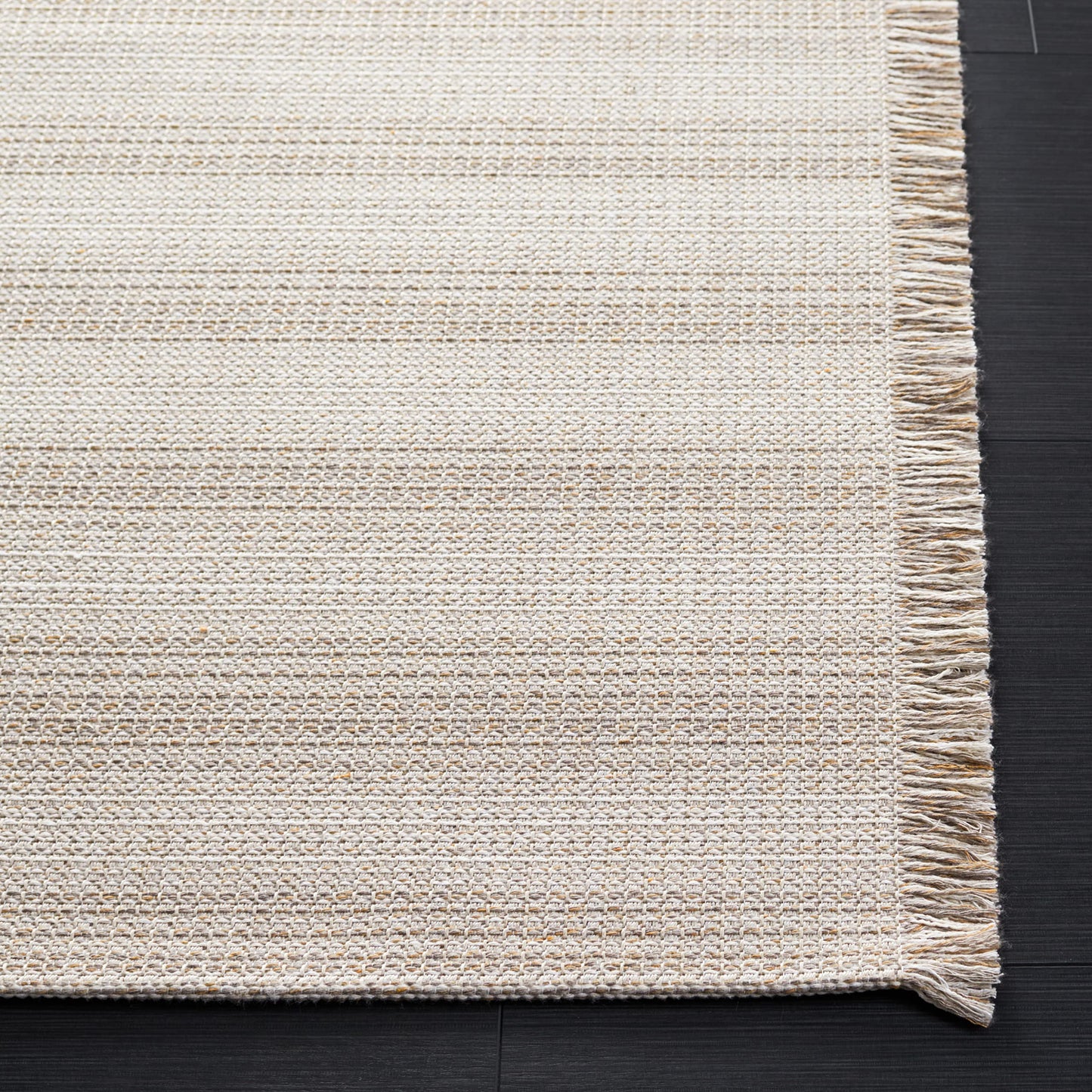 SAFAVIEH Augustine Collection Area Rug - 5' x 7'7", Ivory & Taupe, Cotton Stripe Fringe Design, Non-Shedding & Easy Care, Ideal for High Traffic Areas in Living Room, Bedroom (AGT501E)
