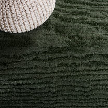 SAFAVIEH Area Rug 8x10 - Revive Collection - Large - Green, Solid Pattern, Non-Shedding & Easy Cleaning, Ideal for Living Room, Bedroom, Office, Dining Space (REV102Y)