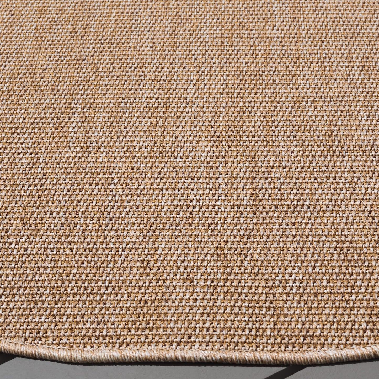SAFAVIEH Washable Rug Outdoor Sisal All-Weather Collection - 7'9" Round, Natural, Non-Shedding & Easy to Clean, Ideal for Patio, Backyard, Mudroom (SAW642B)