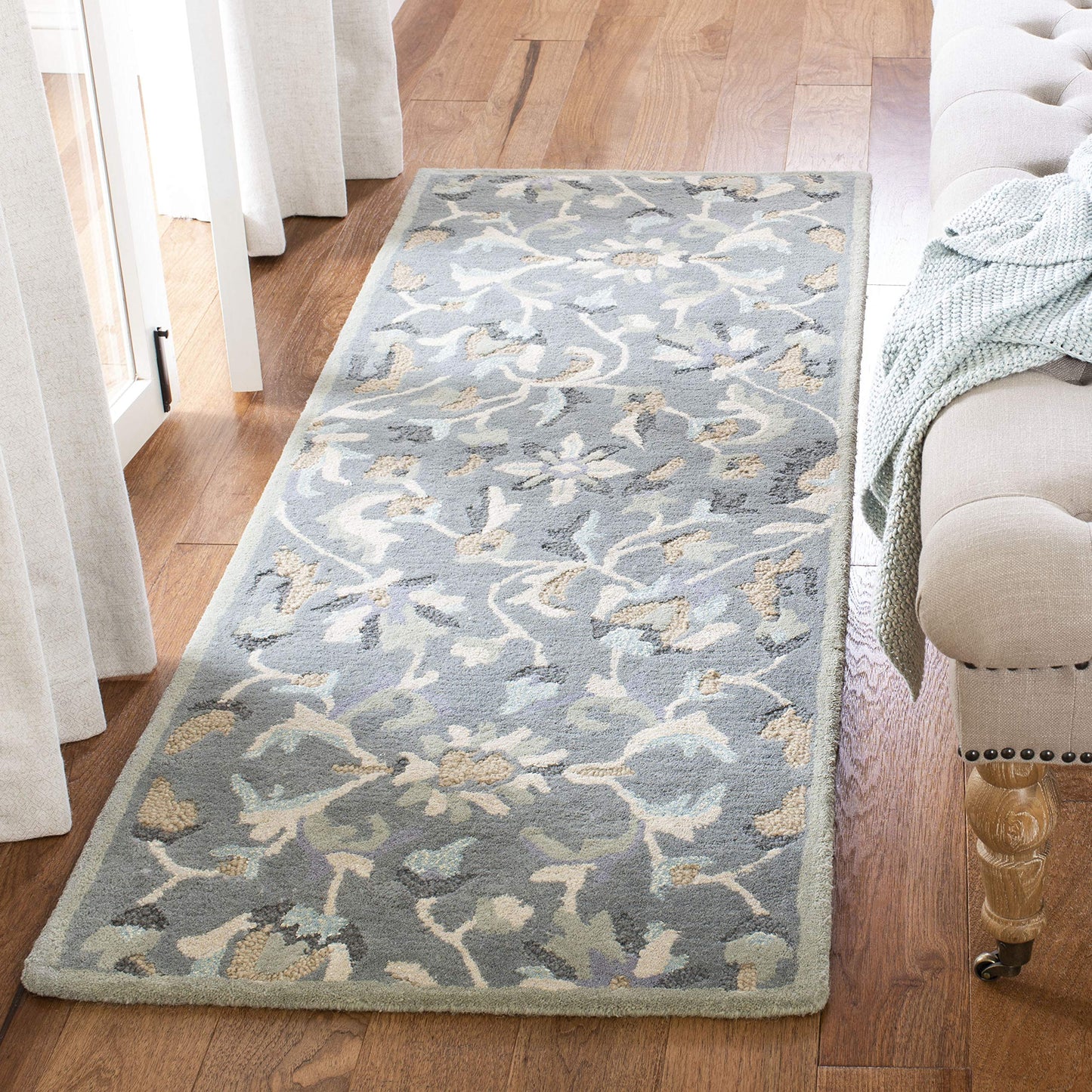 SAFAVIEH Jardin Collection Runner Rug - 2'3" x 6', Grey & Multi, Handmade Floral Wool, Ideal for High Traffic Areas in Living Room, Bedroom (JAR461A)