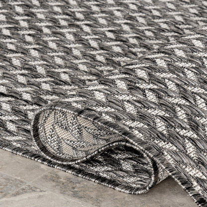 Nuloom Outdoor Performance Camryn Grey/Ivory, 8' x 10', Herringbone, Soft, High Traffic, Stain Resistant, Easy Clean, Durable Area Rug for Indoor/Outdoor Patio, Deck, Porch, Garden, Courtyard