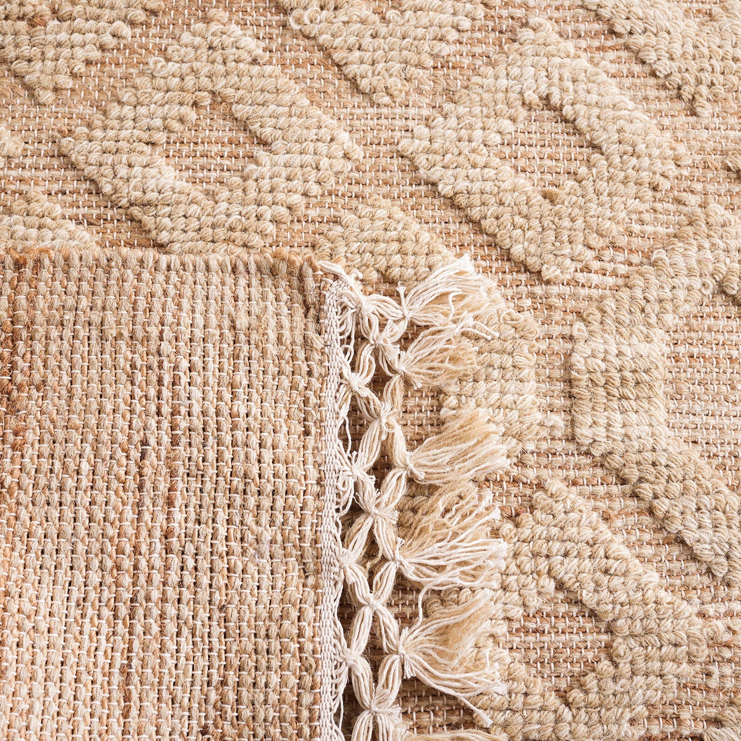 SAFAVIEH Natural Fiber Collection Area Rug - 6' x 9', Natural & Beige, Flat Weave Farmhouse Geometric Jute & Wool Design, Ideal for High Traffic Areas in Living Room, Bedroom (NF381A)