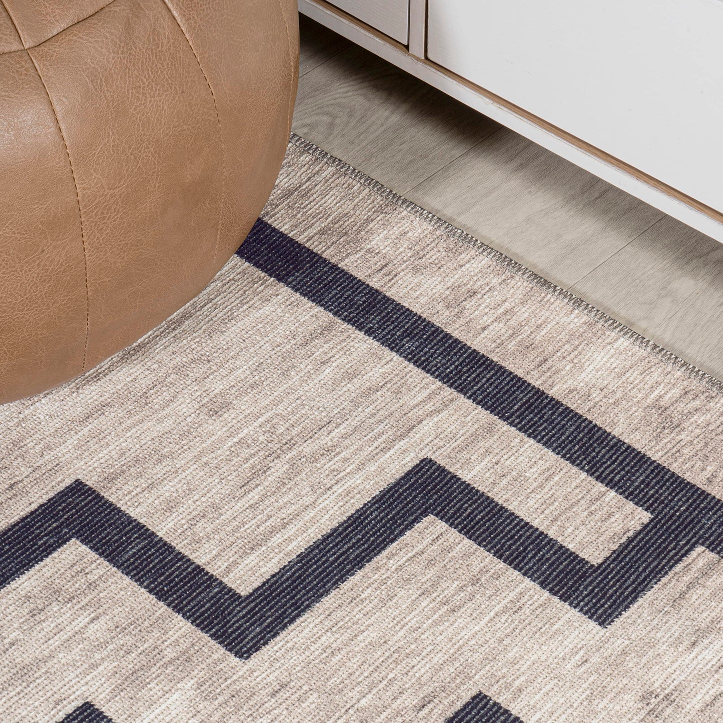 JONATHAN Y Machine Washable Indoor Area Rug 3X5 Ivory/Dark Gray, Ashkii Minimalist Medallion for Living Room, Bedroom, Kitchen, Office, Easy-Cleaning, Pet-Friendly, Non-Shedding WSH115A-3