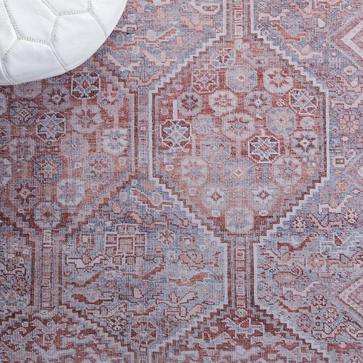 SAFAVIEH Washable Rug Tucson Collection - 6' x 9', Grey & Rust, Slip Resistant & Easy to Clean, Ideal for Living Room, Bedroom, Dining Space (TSN180F)