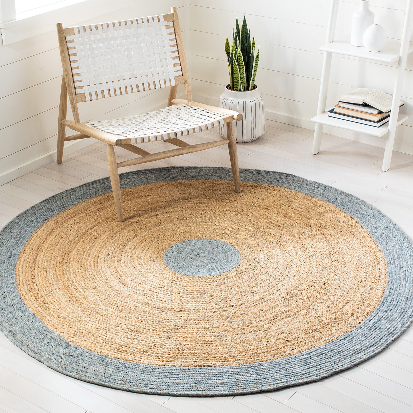 SAFAVIEH Braided Collection 4' Round Light Blue/Gold BRD910H Handmade Country Cottage Reversible Jute Area Rug