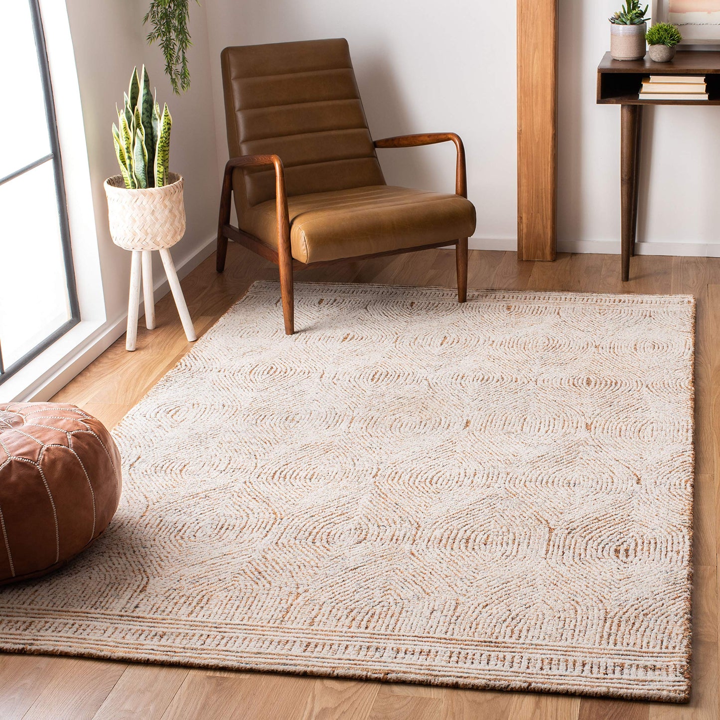 SAFAVIEH Abstract Collection Accent Rug - 3' x 5', Ivory & Rust, Handmade Wool, Ideal for High Traffic Areas in Entryway, Living Room, Bedroom (ABT340P)